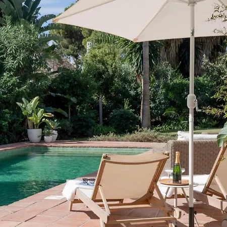 Bianca Elegant 4br Beachside Near Golf, Restaurants & Puerto Banus Prázdninový dům *