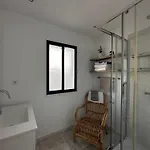 Bianca Elegant 4br Beachside Near Golf, Restaurants & Puerto Banus エステポナ